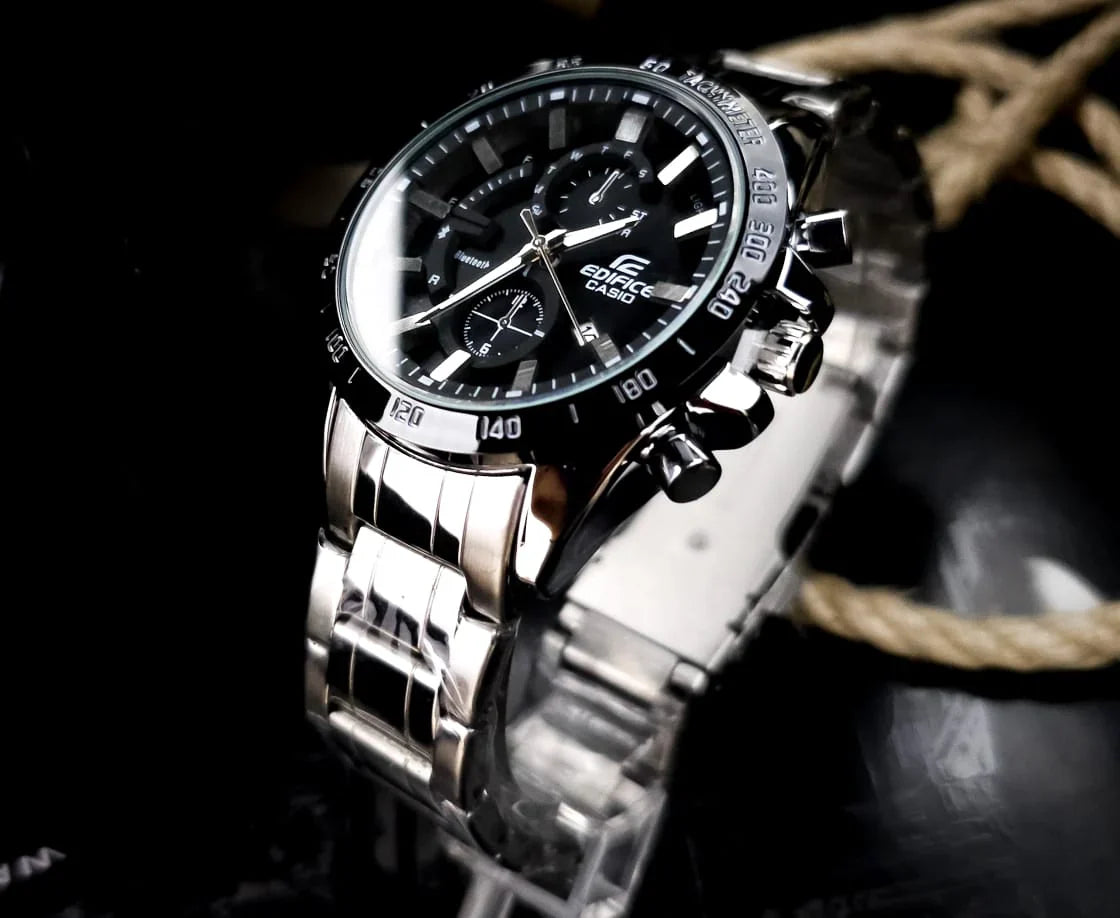 CASIO EDIFICE R08 – PODER, PRECISIÓN Y ESTILO EJECUTIVO